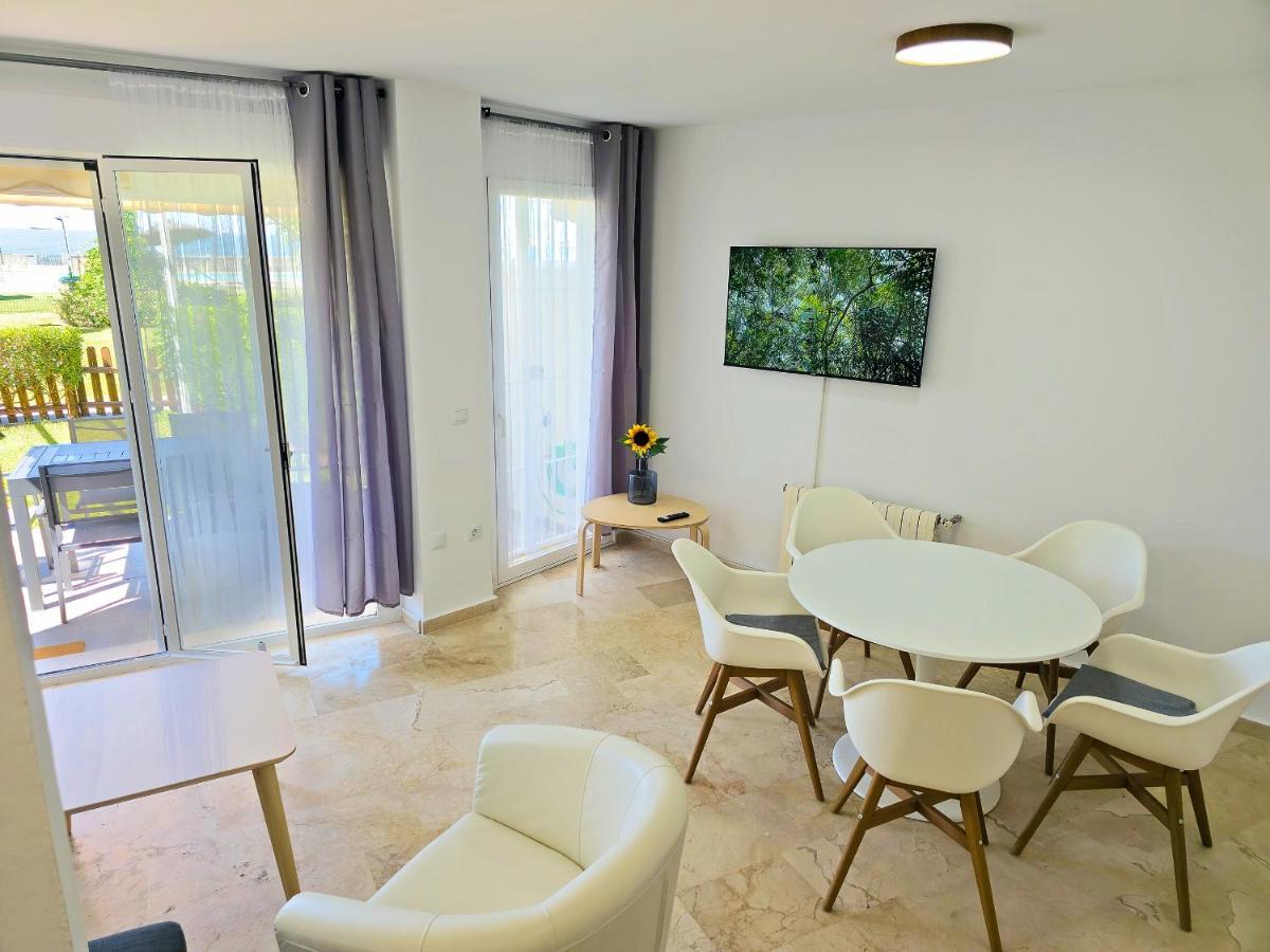 On Beach Deluxe Apartment With Pools And Own Garden 圣玛丽亚港 外观 照片